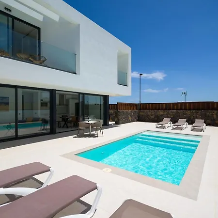 Villa Las Calderas Deluxe Sea And Mountain Views And Private Pool Corralejo Exterior photo